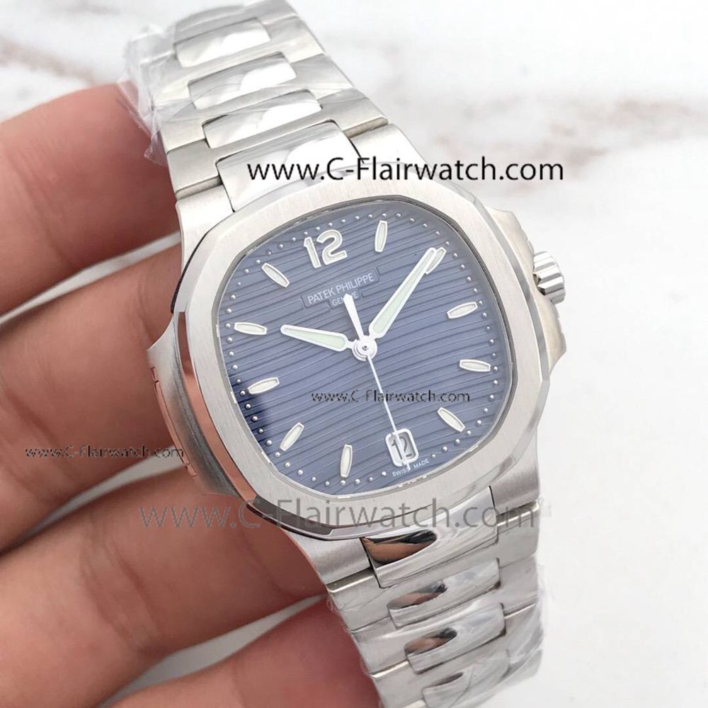Swiss Grade 1 Copy Patek Philippe Nautilus 42mm Wristwatch Blue